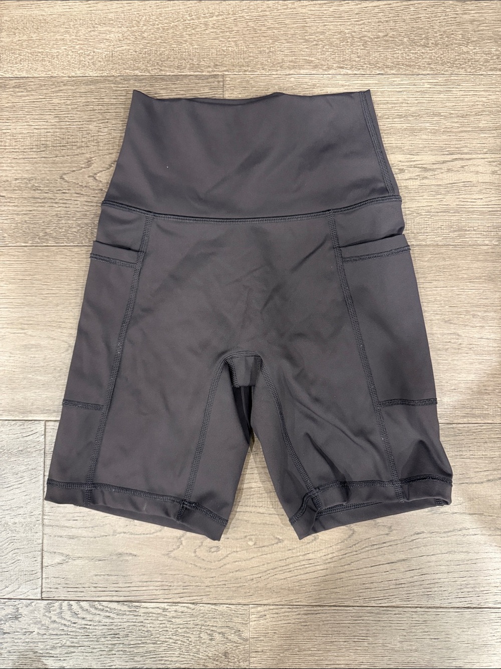 Aerie High-Waist Black Women’s Active Shorts